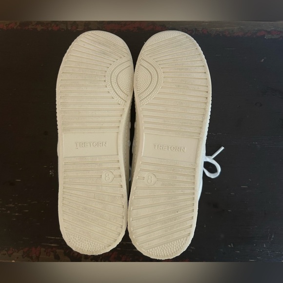 NWOT Women’s Nylite Tretorn Sneakers - Picture 6 of 8